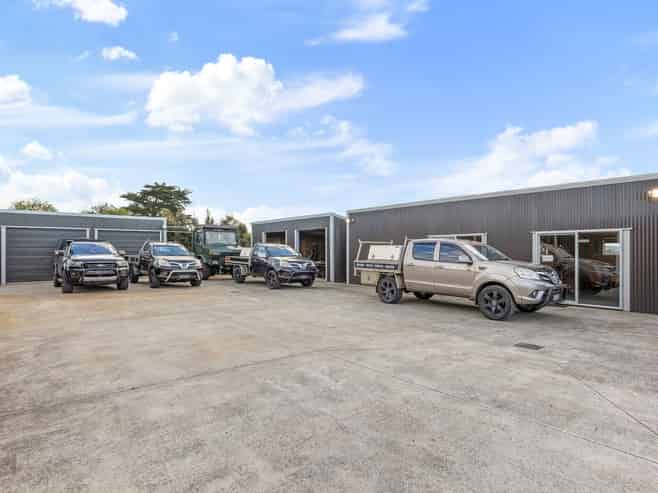 135 Nixon Road, Taupaki