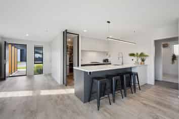 5 Williams Crescent, Alexandra