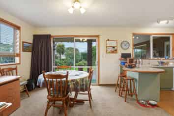 82 Henry Street, Waikouaiti