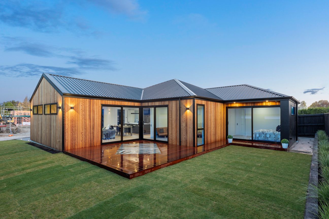 Show Stopper! Well Above the Average New Build. - Bild 2