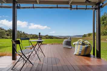 106A Horongaherehere, Whangapoua