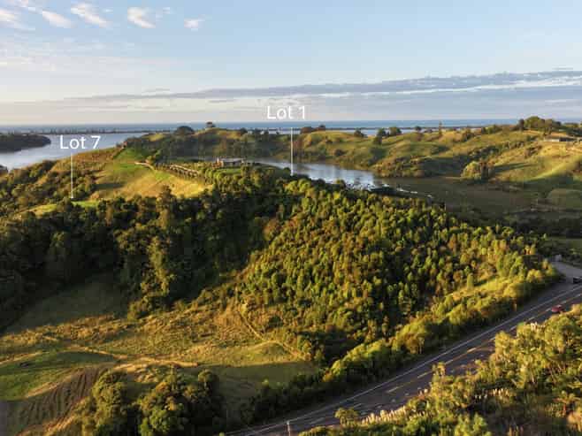 841 and 84 Wainui Road, Ohope