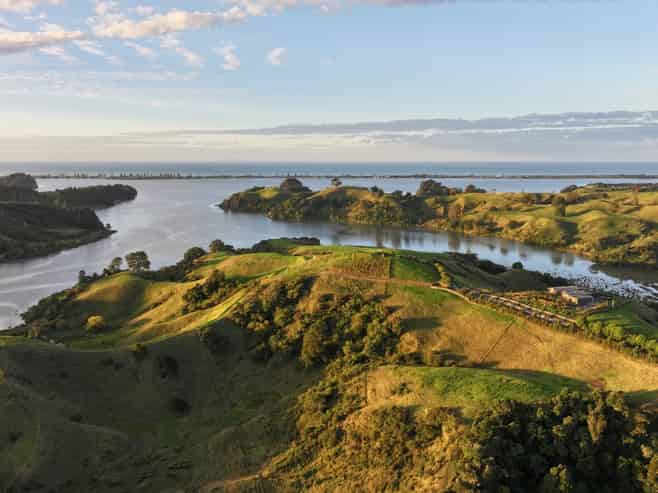841 and 84 Wainui Road, Ohope