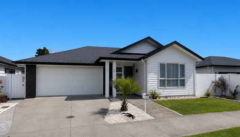 40 Johns Creek Crescent, Silverdale