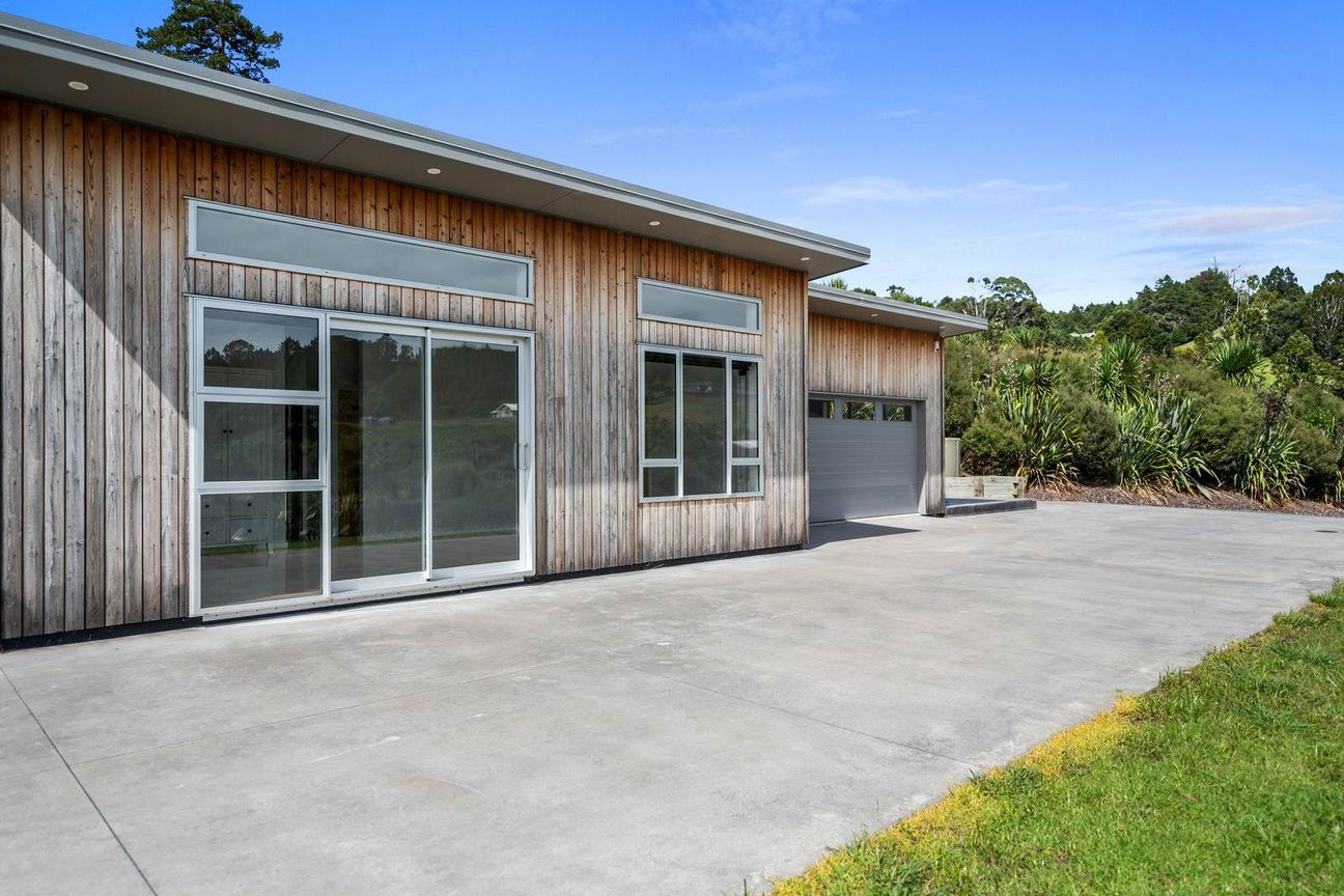 Modern Country Lifestyle, Kaukapakapa