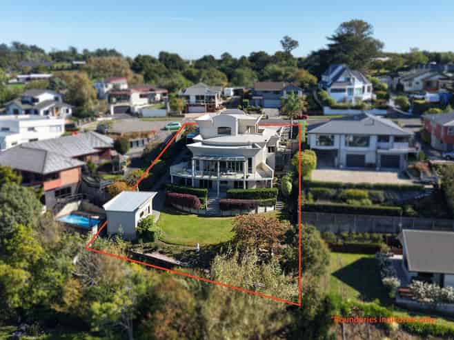 18 Woodland Grove, Feilding