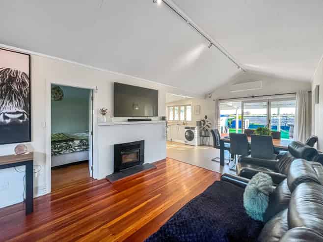 20 Shrimpton Road, Haumoana