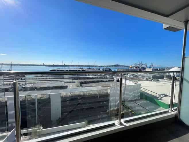 18 Beach Road, Auckland Central