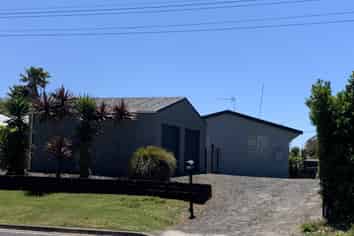 1297 Papamoa Beach Road, Papamoa