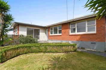 41 Mount View Drive, Mangakakahi