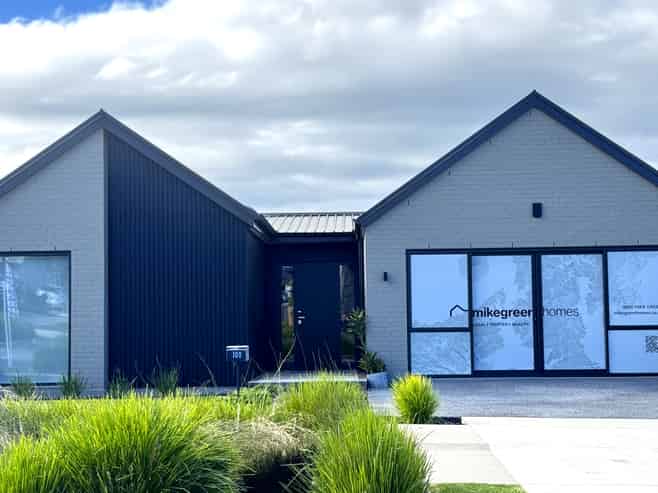 100 Waiwai Drive, Milldale