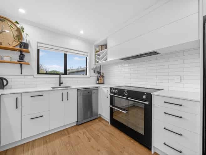 86 New York Street, Martinborough