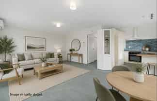 8E Heath Street, Mount Maunganui