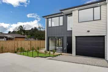 43C Beach Road, Pahurehure