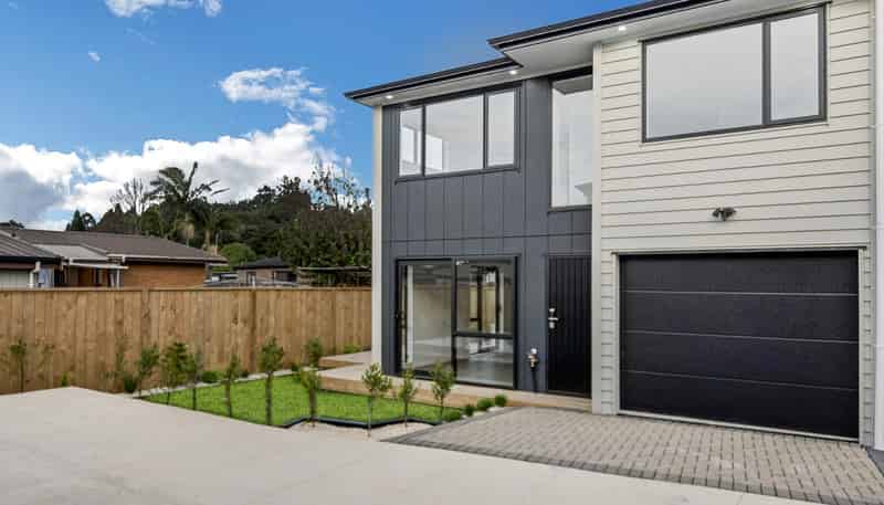 43C Beach Road, Pahurehure