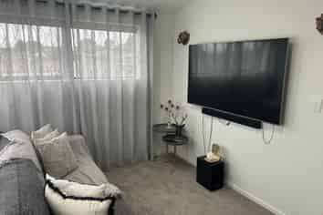 43C Beach Road, Pahurehure