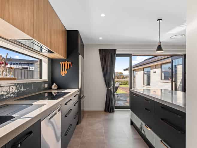 14 Ellerslie Lane, Lincoln
