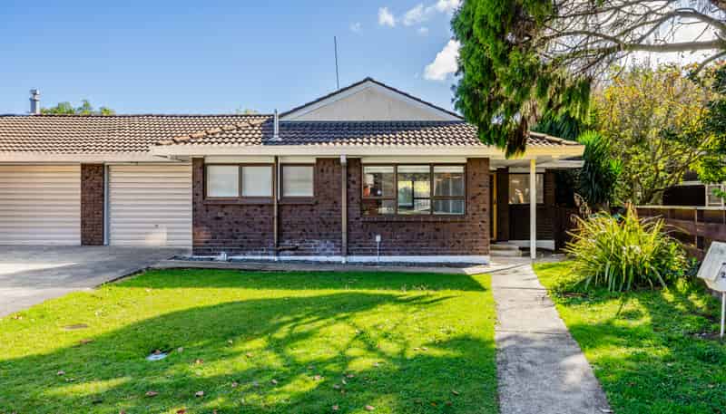21B Manse Road, Papakura