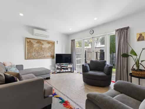 1/29 Miro Road, Mangere Bridge