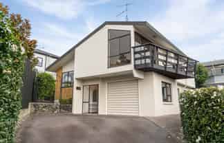 48 Eaton Crescent, Matua