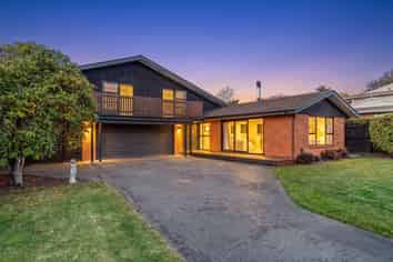 4 Kingham Place, Avonhead