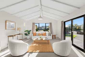 4 Kingham Place, Avonhead