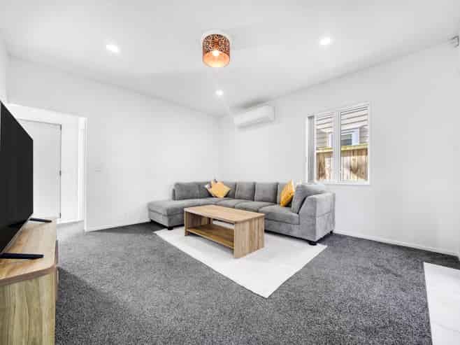 17 Bellbird Street, Papakura