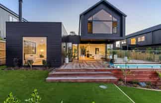 37 Elliot Street, Riverhead
