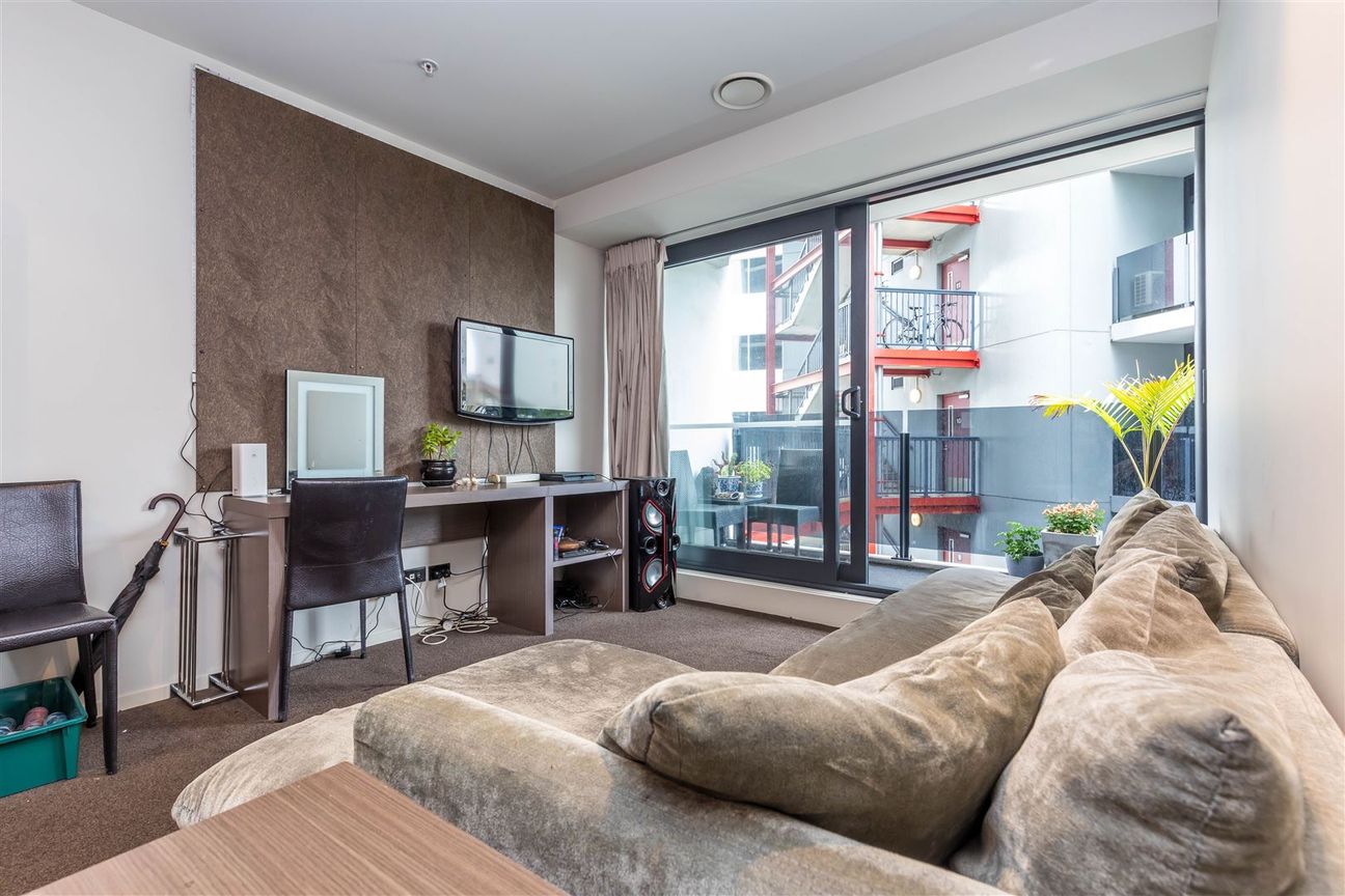 Sharp Price - Best Value in the Building! - Widok 2