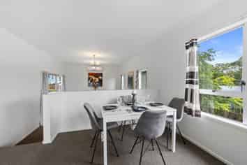 4 Aden Place, Clendon Park