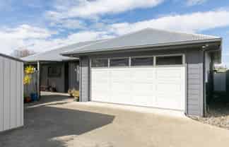 300A Park Road South, Akina