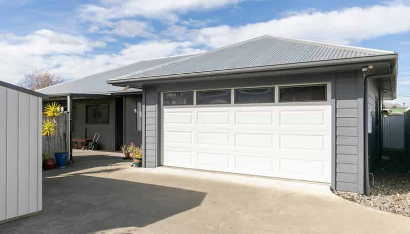 300A Park Road South, Akina
