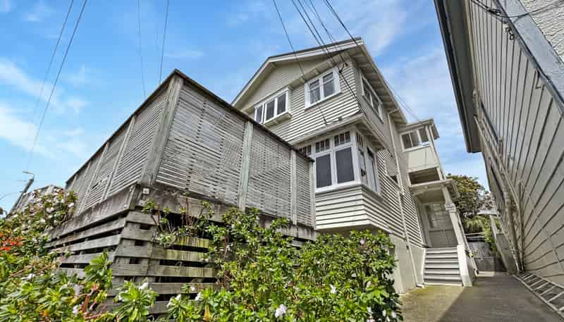 17 Hankey Street, Mount Cook