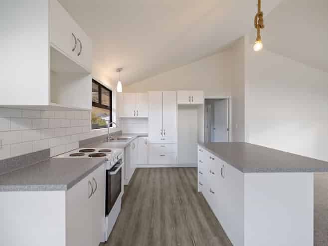 35 Risinghurst Terrace, Lower Shotover