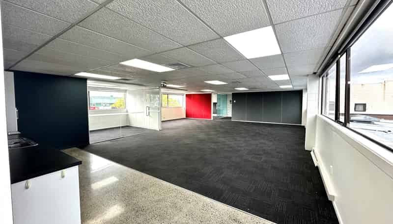 1A, Level/84 Mokoia Road, Birkenhead