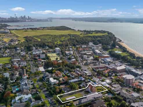18 Ronaki Road, Mission Bay