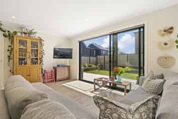 26 Doug Jensen Street, Wallaceville
