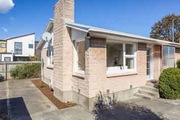 2/180 Lyttelton Street, Spreydon