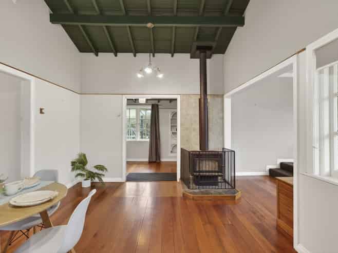 17A Carey Street, Waitara
