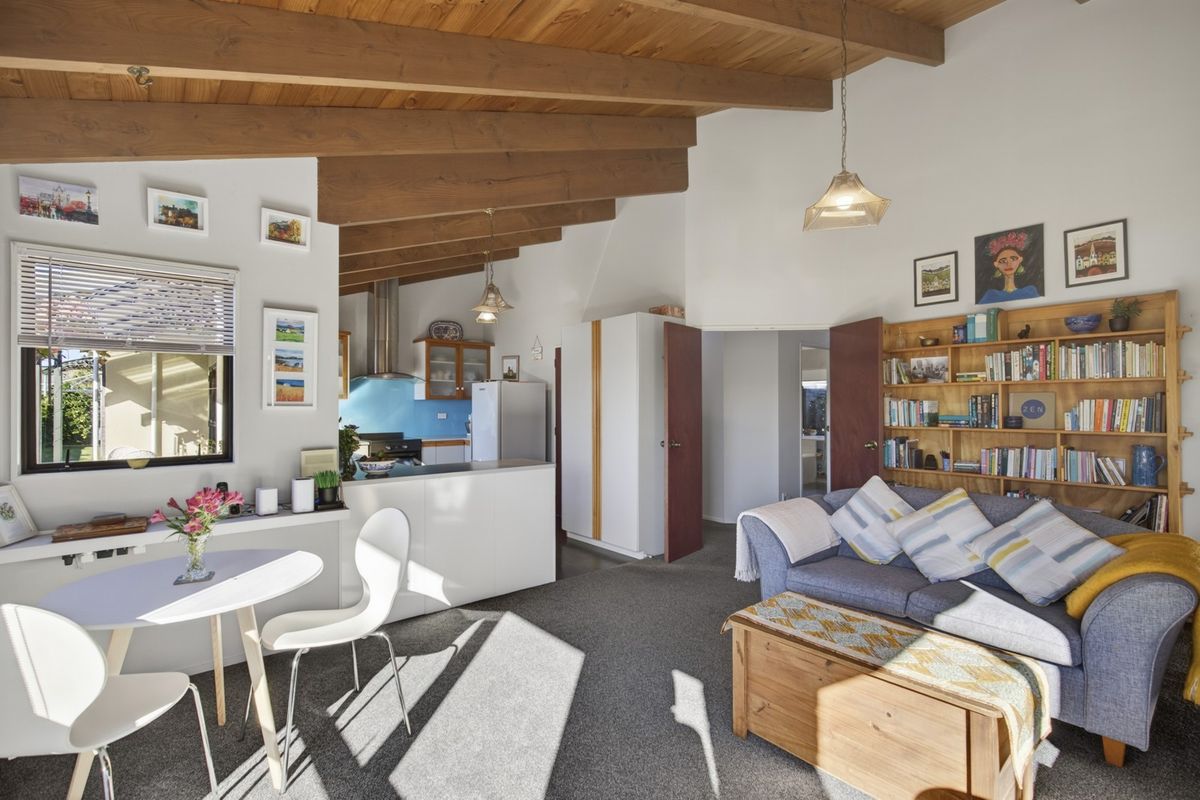 Spacious. Private. Sunny. Brick - Widok 5