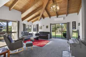 99 Barrett Road, Whalers Gate