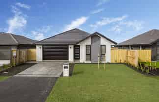 12 McCahon Lane, Rolleston