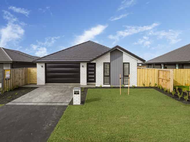 12 McCahon Lane, Rolleston