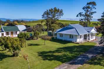 1322 Lake Ferry Road, Martinborough