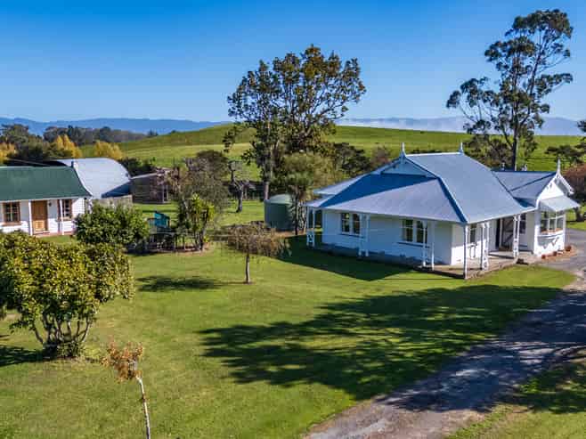 1322 Lake Ferry Road, Martinborough