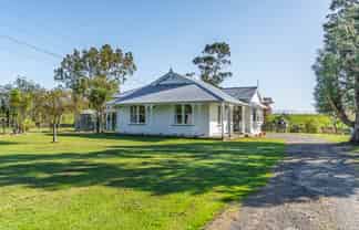 1322 Lake Ferry Road, Martinborough