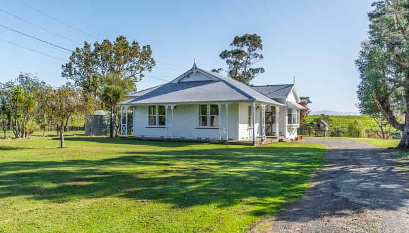 1322 Lake Ferry Road, Martinborough