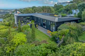 14 Alexandra Road, Roseneath