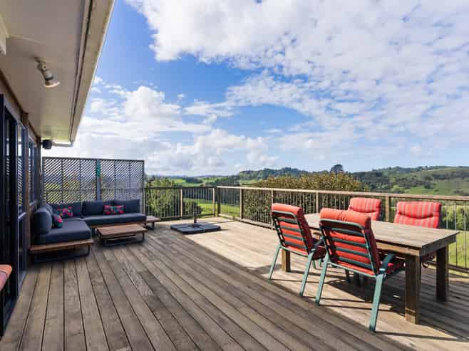 471 Haruru Road, Wainui