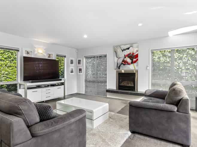 142 Victory Drive, Wharewaka